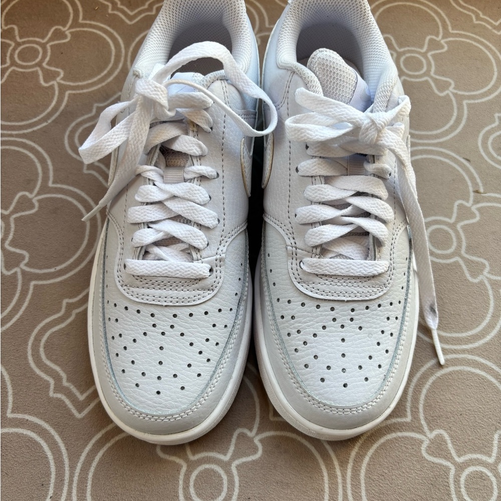 Nike court vision low sneakers